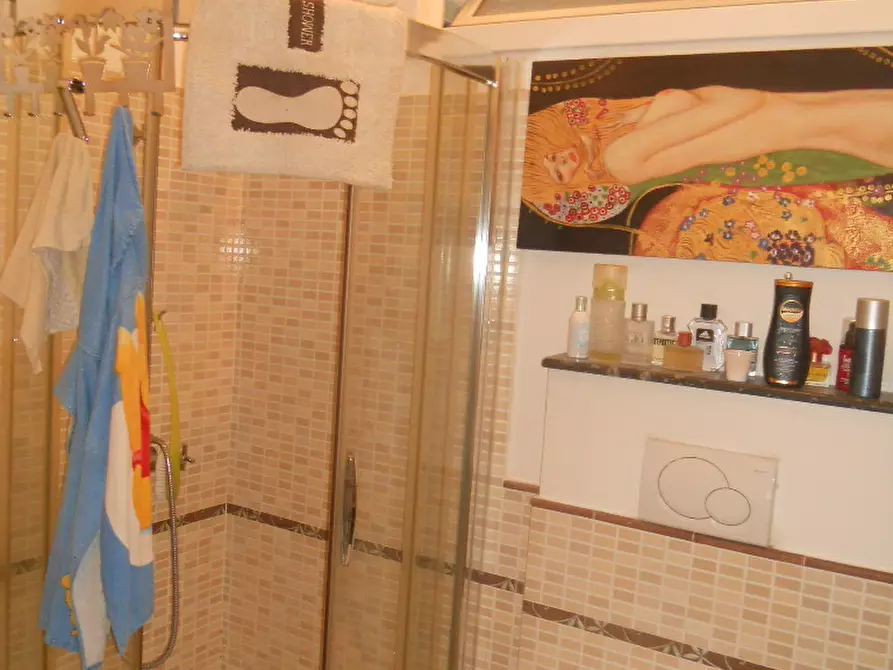 Immagine 36 di Appartamento in vendita  a Castelnuovo Magra