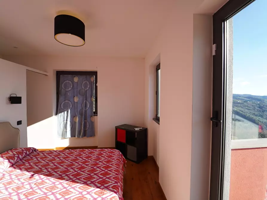 Immagine 26 di Casa indipendente in vendita  a Fosdinovo