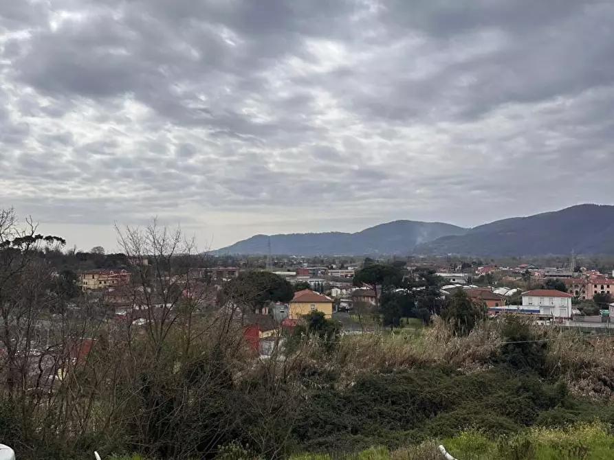 Immagine 24 di Villa in vendita  a Sarzana