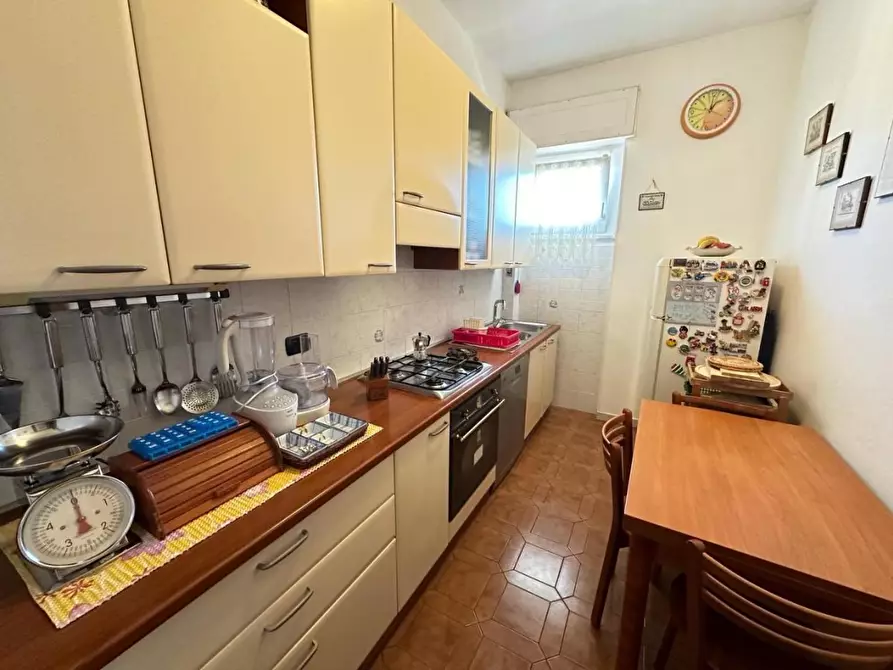 Immagine 14 di Appartamento in vendita  a Ortonovo