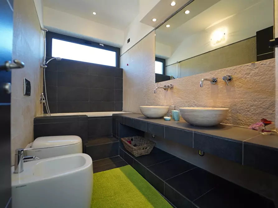 Immagine 33 di Casa indipendente in vendita  a Fosdinovo