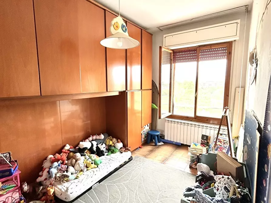 Immagine 14 di Appartamento in vendita  a Castelnuovo Magra