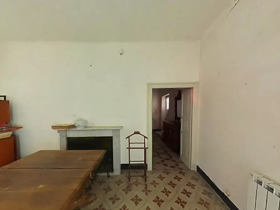 Immagine 16 di Appartamento in vendita  a Sarzana