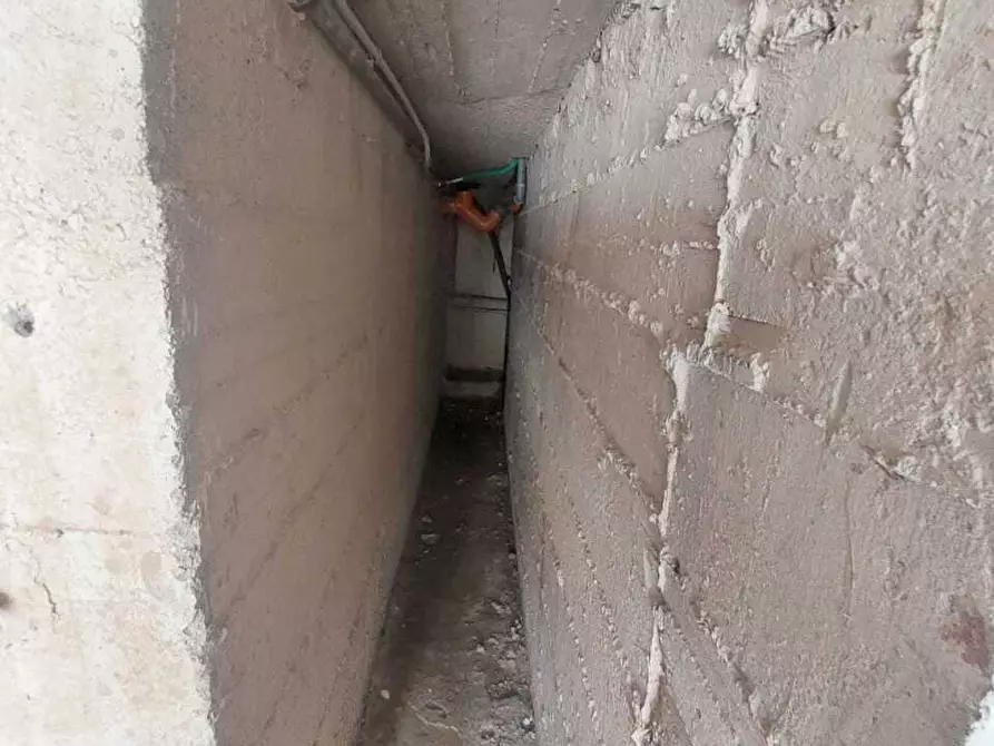 Immagine 14 di Casa semindipendente in vendita  a Ameglia