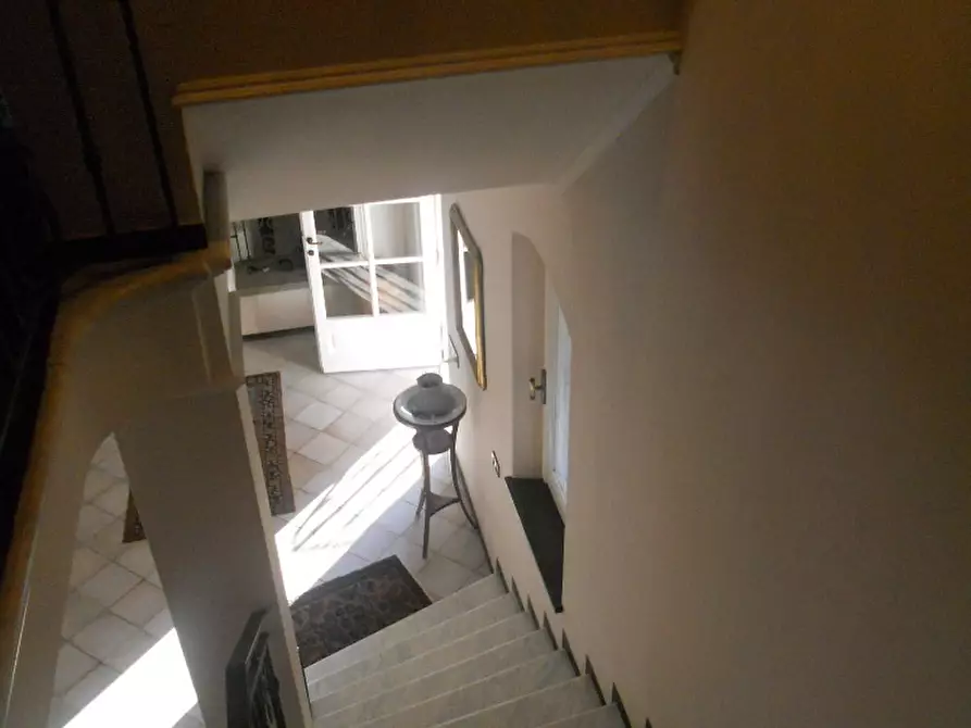 Immagine 14 di Villa in vendita  a Castelnuovo Magra