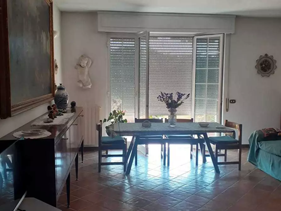 Immagine 8 di Appartamento in vendita  a Carrara