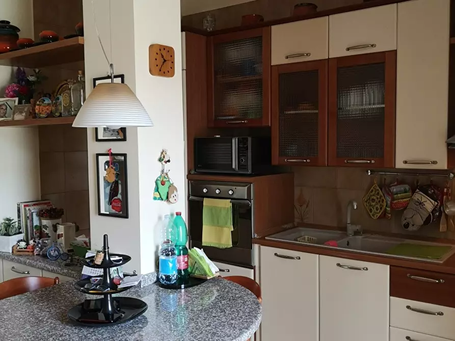 Immagine 14 di Appartamento in vendita  a Castelnuovo Magra