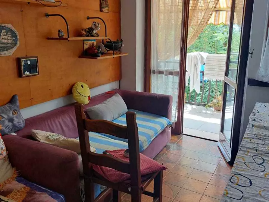 Immagine 8 di Casa semindipendente in vendita  a Ortonovo