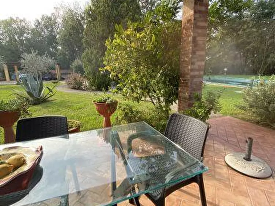 Immagine 9 di Casa indipendente in vendita  a Castelnuovo Magra