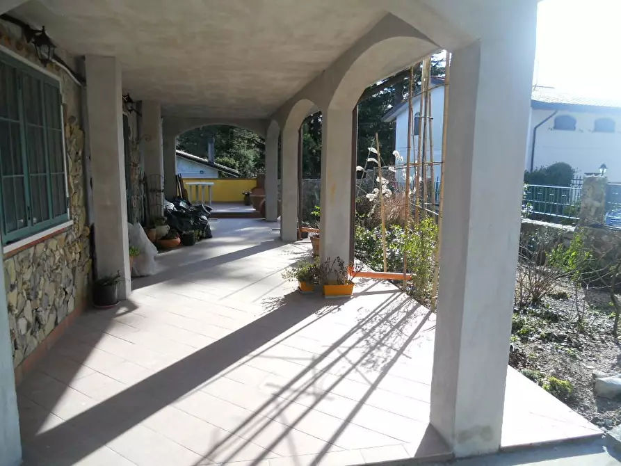 Immagine 40 di Villa in vendita  a Fosdinovo