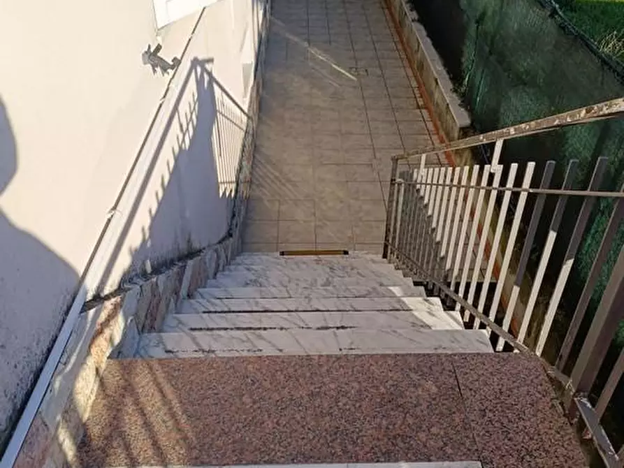 Immagine 25 di Casa semindipendente in vendita  a Ortonovo