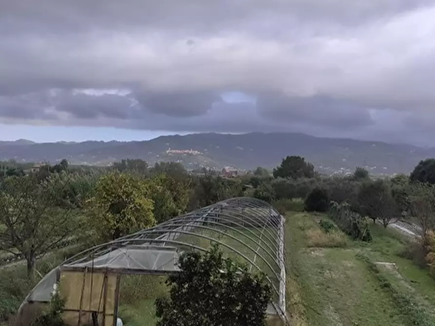 Immagine 34 di Casa indipendente in vendita  a Castelnuovo Magra