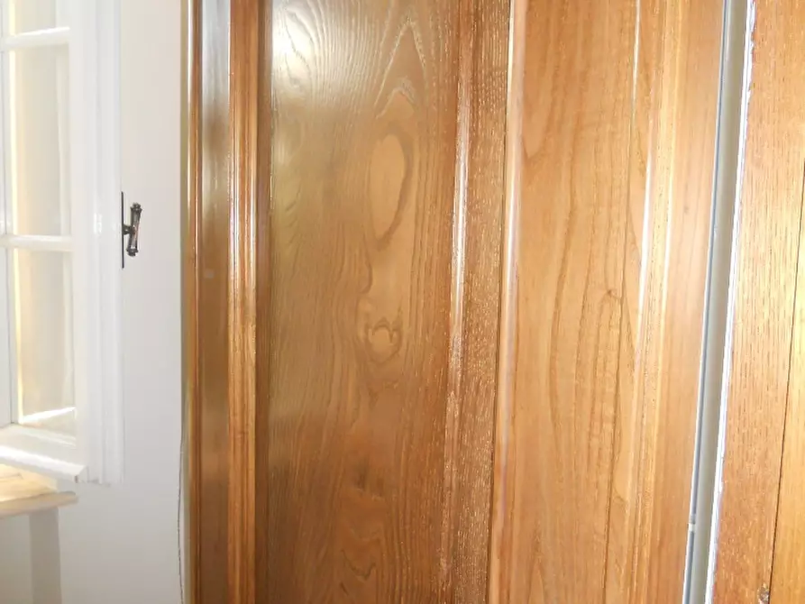 Immagine 37 di Villa in vendita  a Castelnuovo Magra