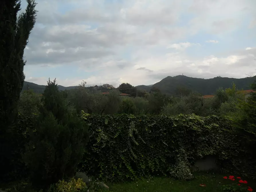 Immagine 7 di Terratetto in vendita  a Ortonovo