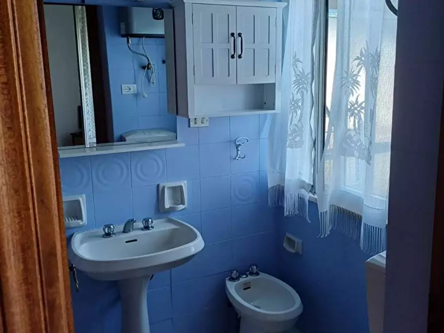 Immagine 5 di Appartamento in vendita  a Sarzana