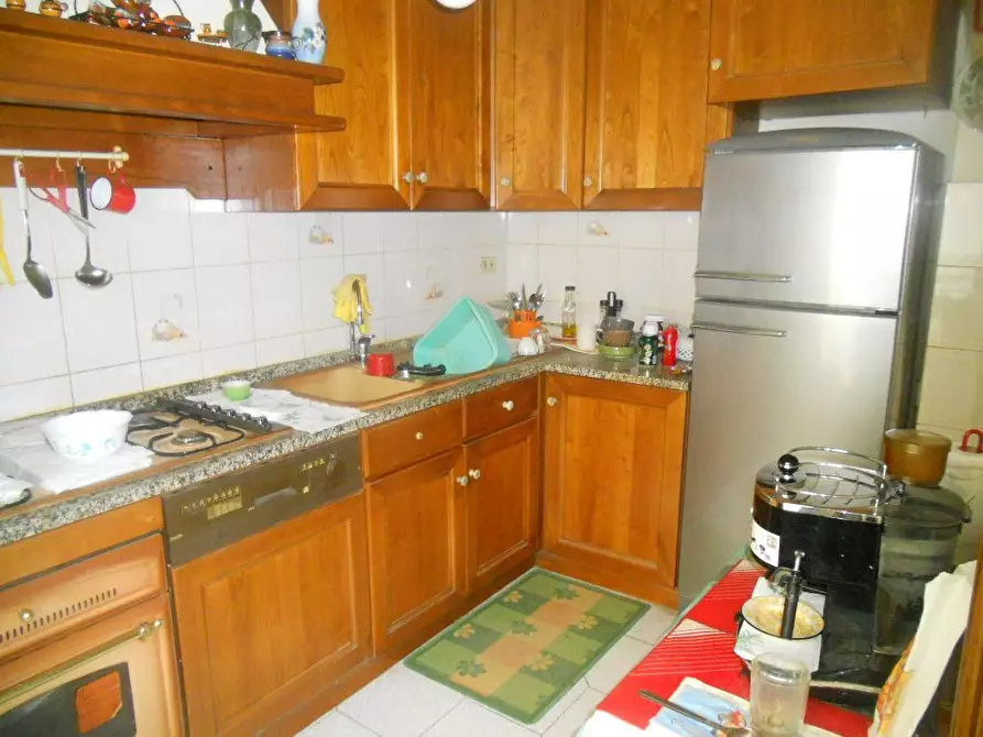 Immagine 19 di Villa in vendita  a Castelnuovo Magra