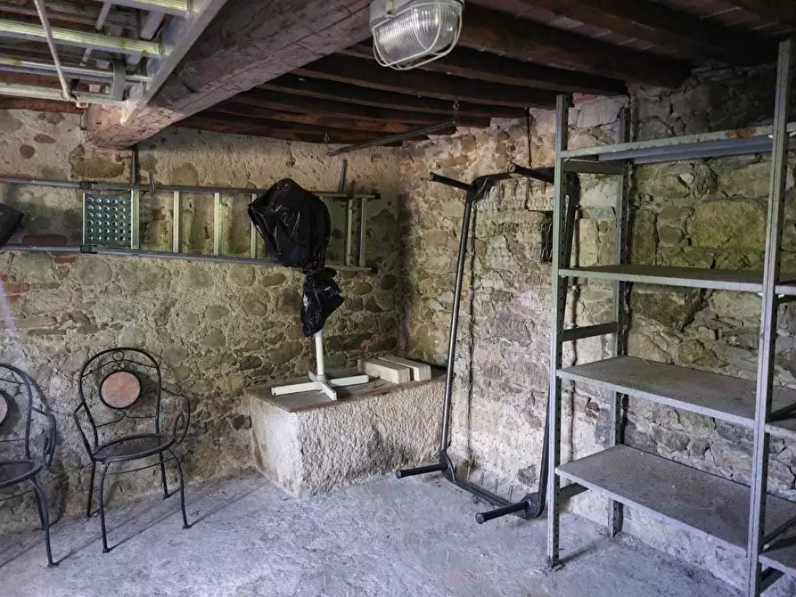 Immagine 21 di Terratetto in vendita  a Castelnuovo Magra