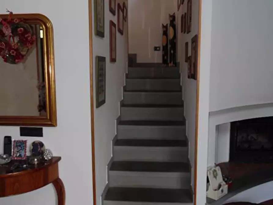 Immagine 19 di Villa in vendita  a Aulla