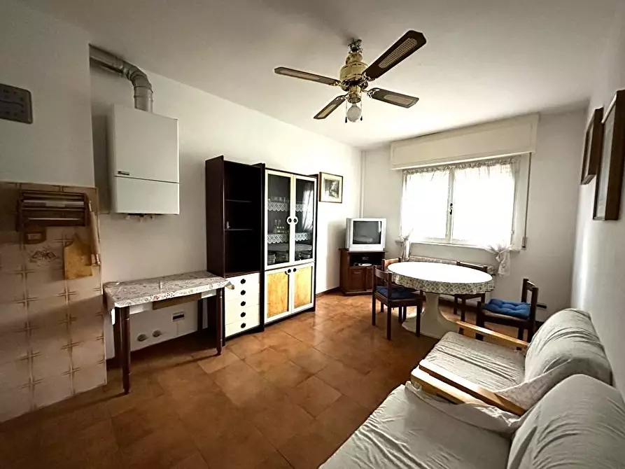 Immagine 5 di Appartamento in vendita  a Ortonovo