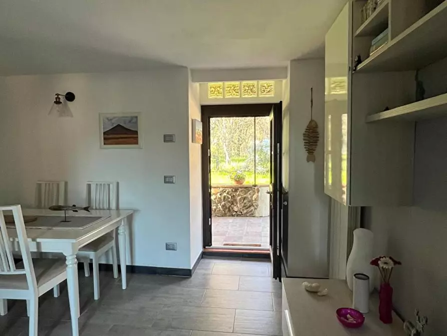 Immagine 3 di Casa indipendente in vendita  a Castelnuovo Magra