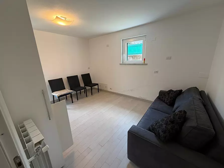 Immagine 11 di Terratetto in vendita  a Ameglia