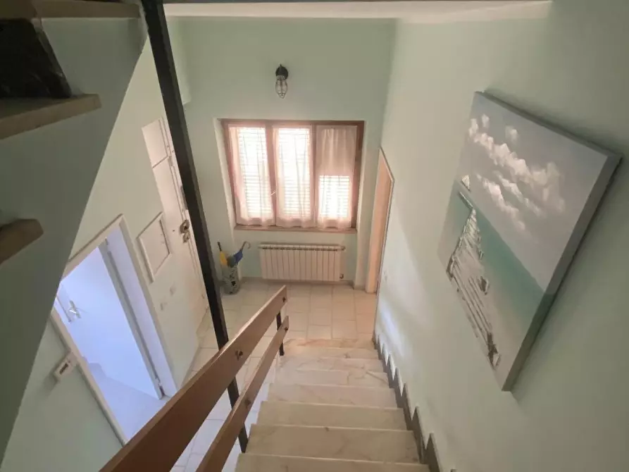 Immagine 31 di Terratetto in vendita  a Castelnuovo Magra