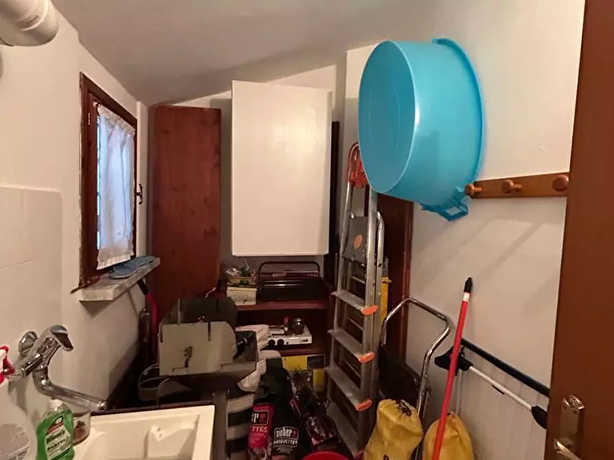 Immagine 20 di Casa semindipendente in vendita  a Ortonovo