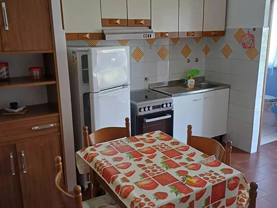 Immagine 2 di Appartamento in vendita  a Sarzana