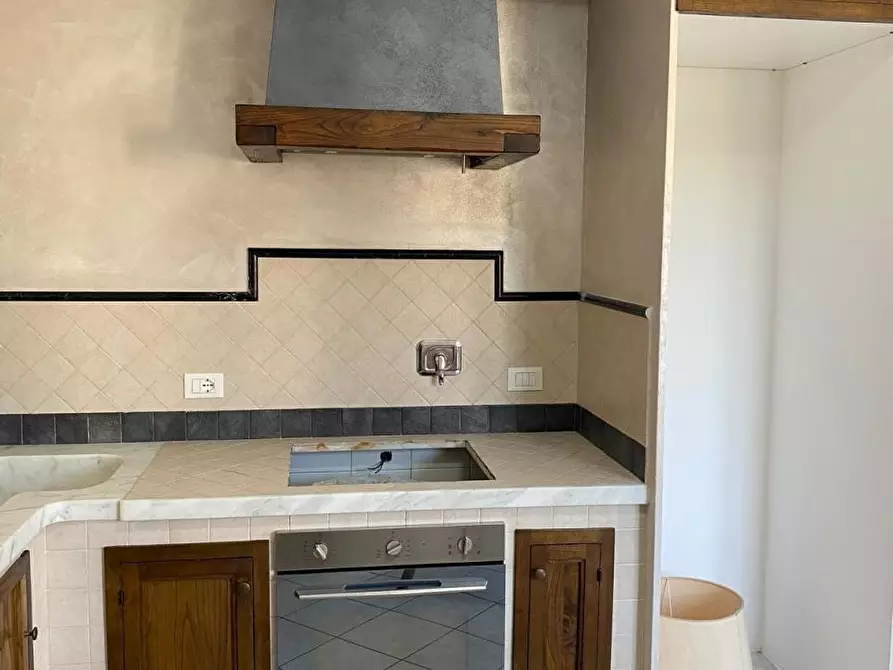 Immagine 5 di Appartamento in vendita  a Castelnuovo Magra