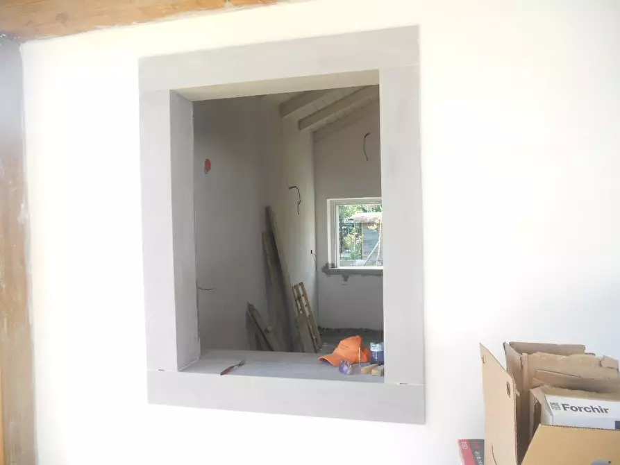 Immagine 36 di Terratetto in vendita  a Castelnuovo Magra