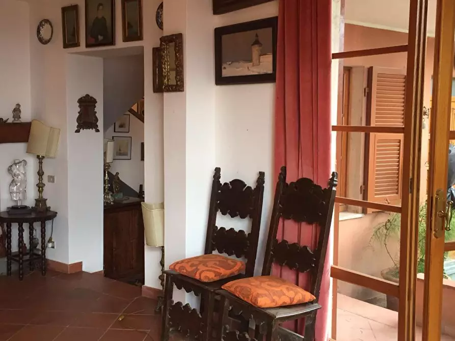 Immagine 8 di Villa in vendita  a Fosdinovo