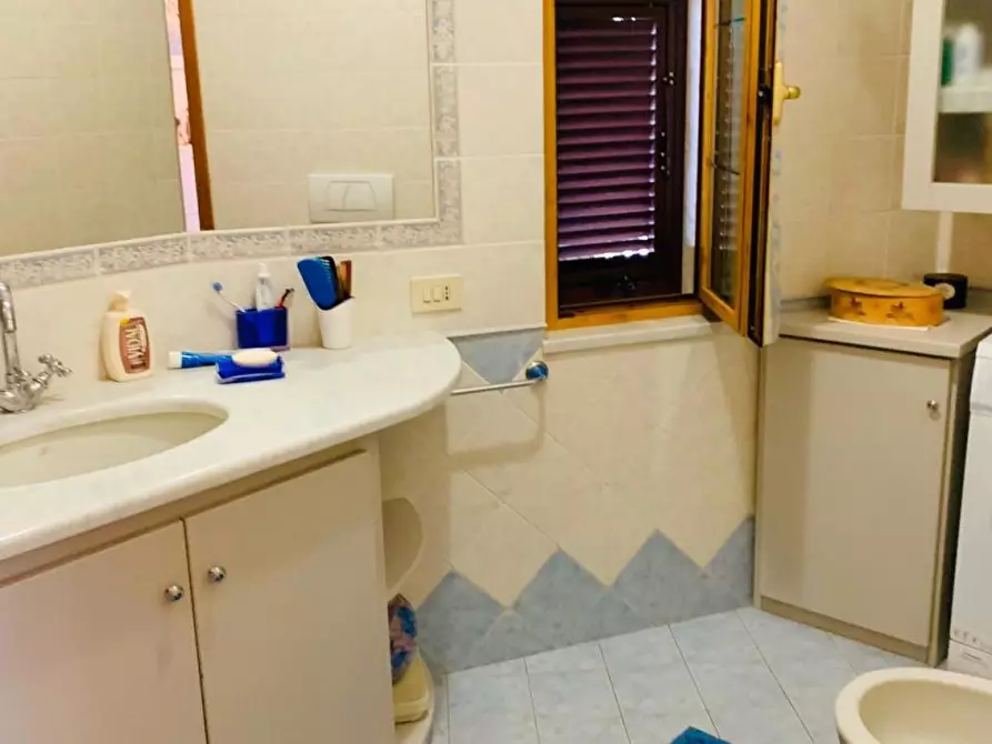 Immagine 24 di Villa in vendita  a Castelnuovo Magra