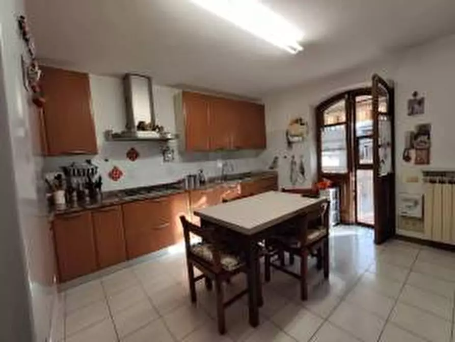 Immagine 9 di Terratetto in vendita  a Castelnuovo Magra