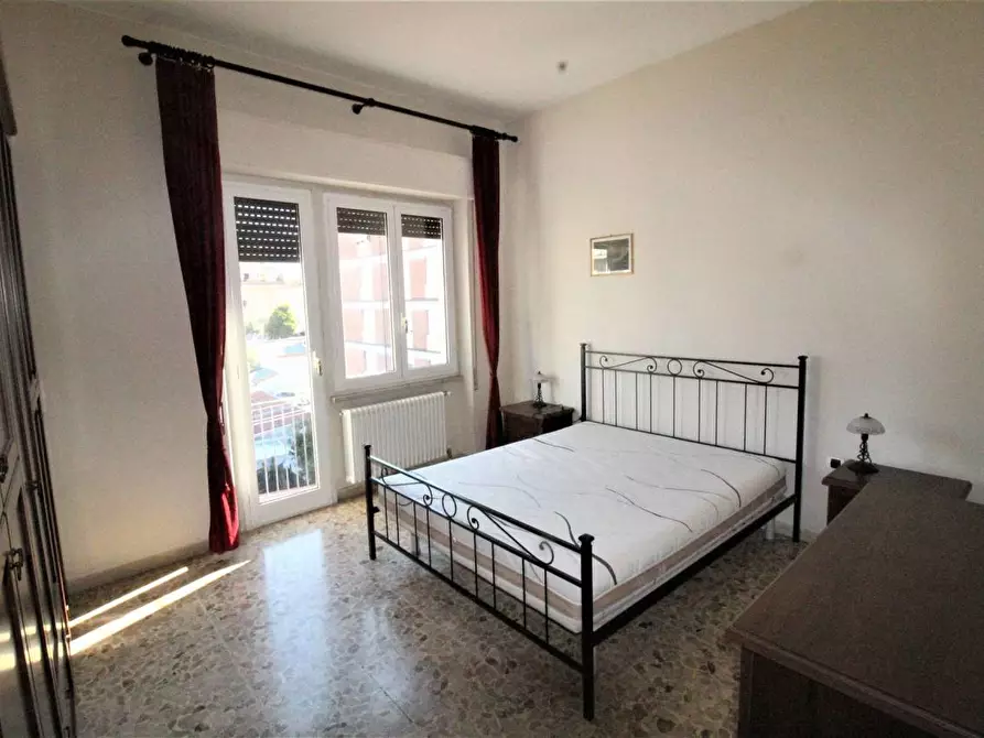 Immagine 28 di Villa in vendita  a Carrara