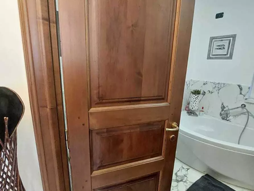 Immagine 33 di Terratetto in vendita  a Castelnuovo Magra