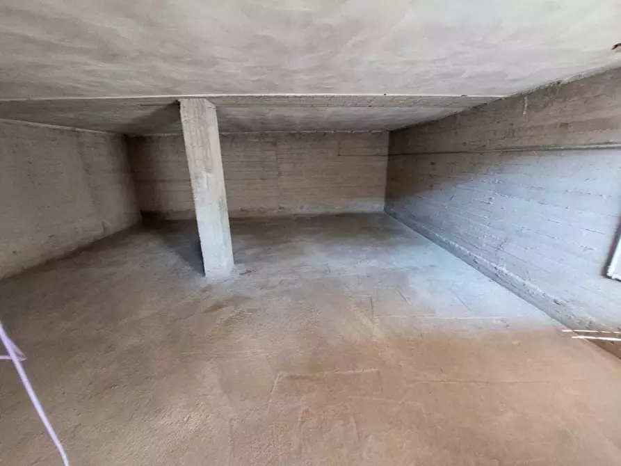 Immagine 6 di Casa semindipendente in vendita  a Ameglia