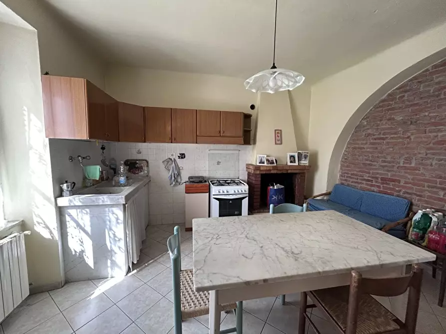 Immagine 5 di Terratetto in vendita  a Castelnuovo Magra