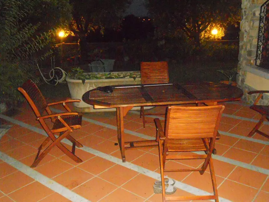 Immagine 109 di Villa in vendita  a Castelnuovo Magra