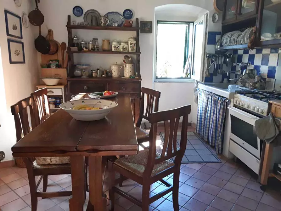 Immagine 62 di Casa indipendente in vendita  a Ortonovo
