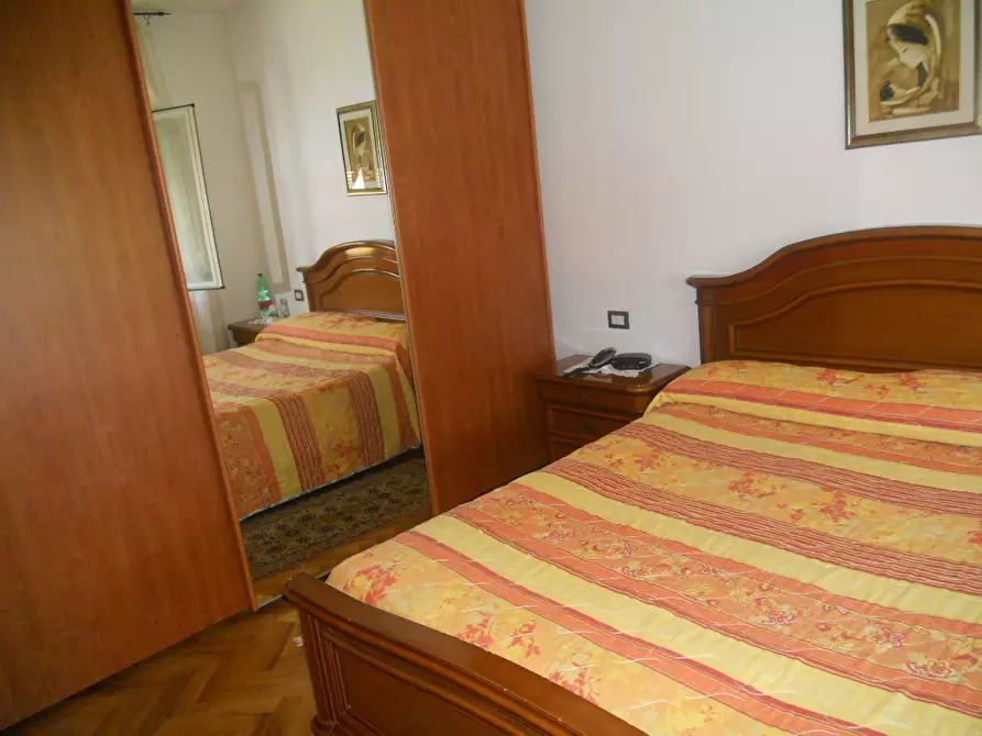 Immagine 41 di Terratetto in vendita  a Sarzana