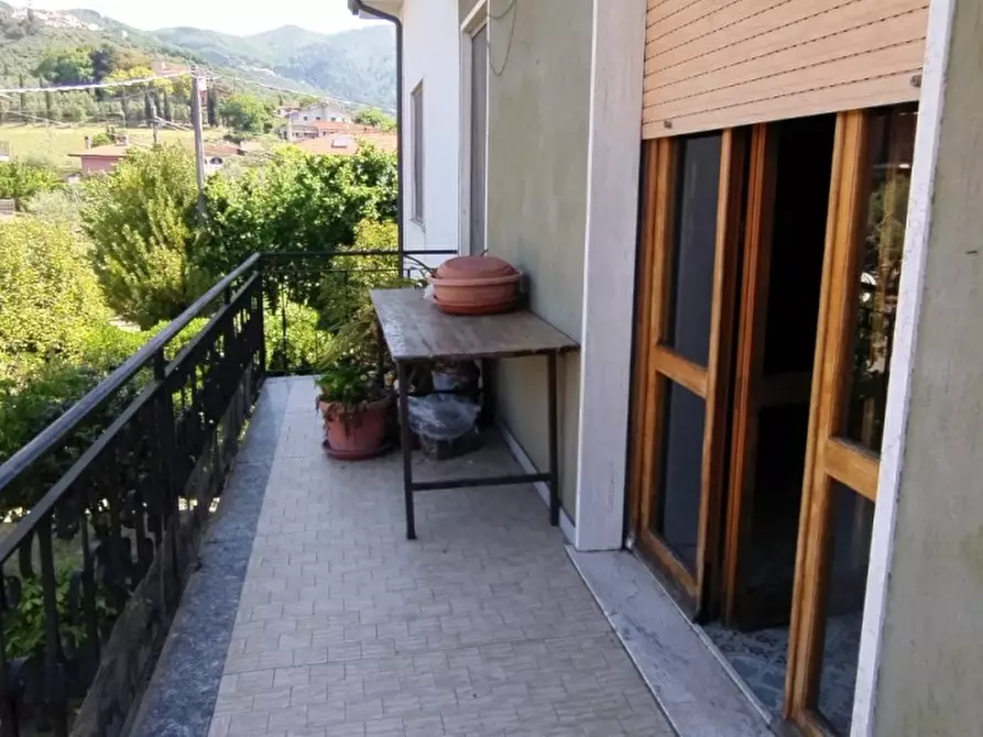Immagine 29 di Casa indipendente in vendita  a Castelnuovo Magra