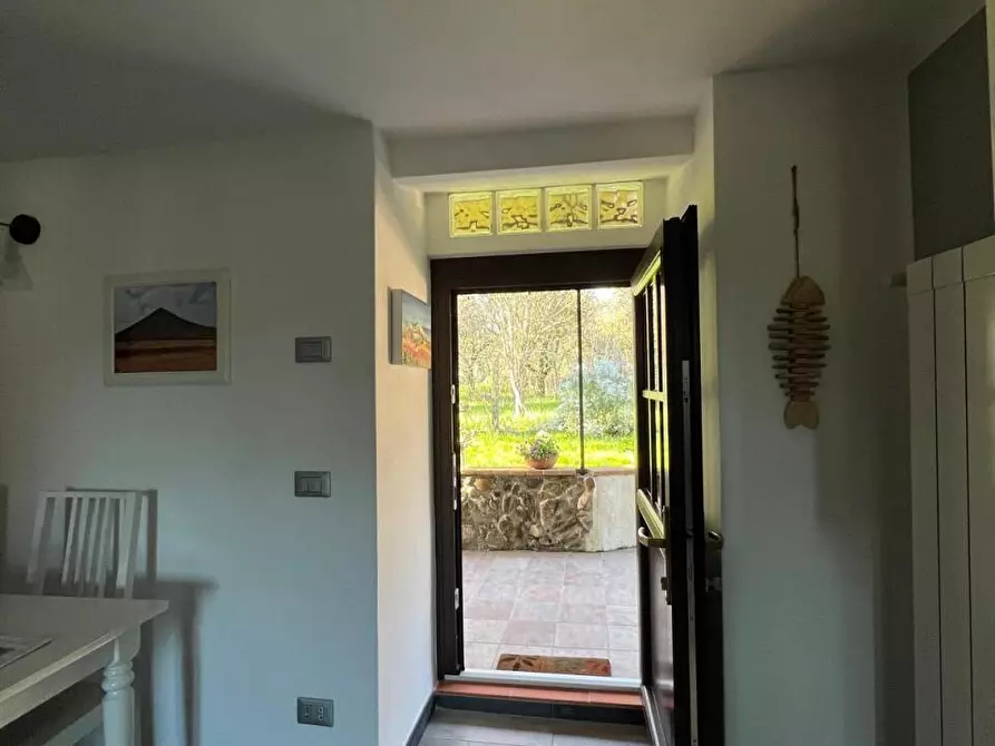Immagine 4 di Casa indipendente in vendita  a Castelnuovo Magra