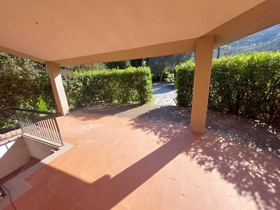 Immagine 4 di Casa semindipendente in vendita  a Ameglia