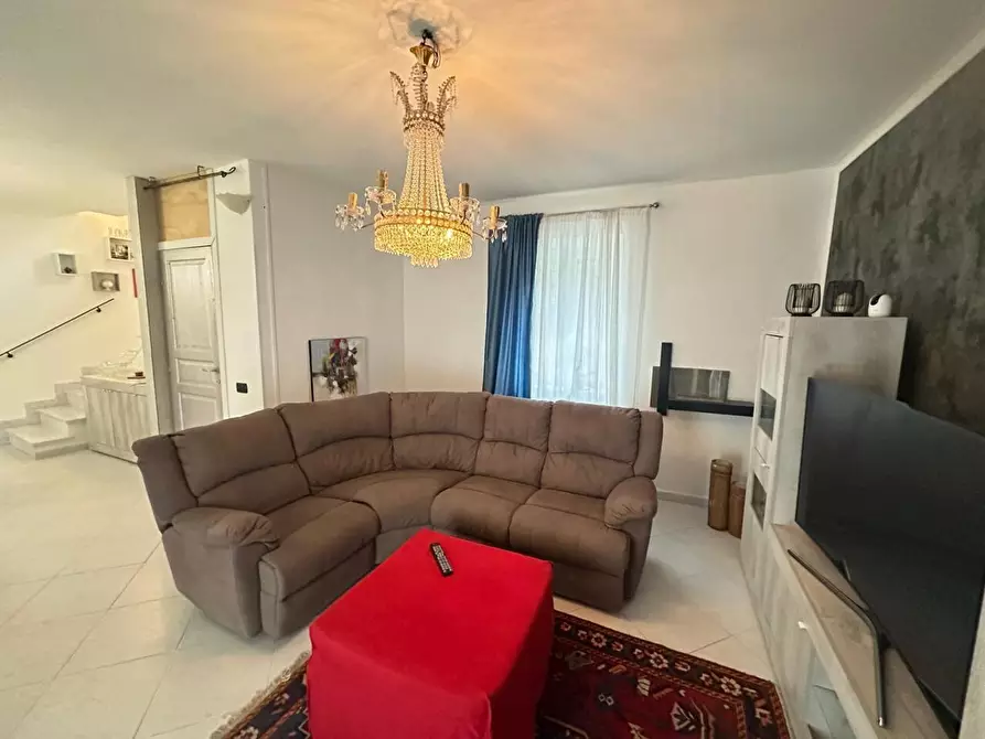 Immagine 18 di Terratetto in vendita  a Carrara