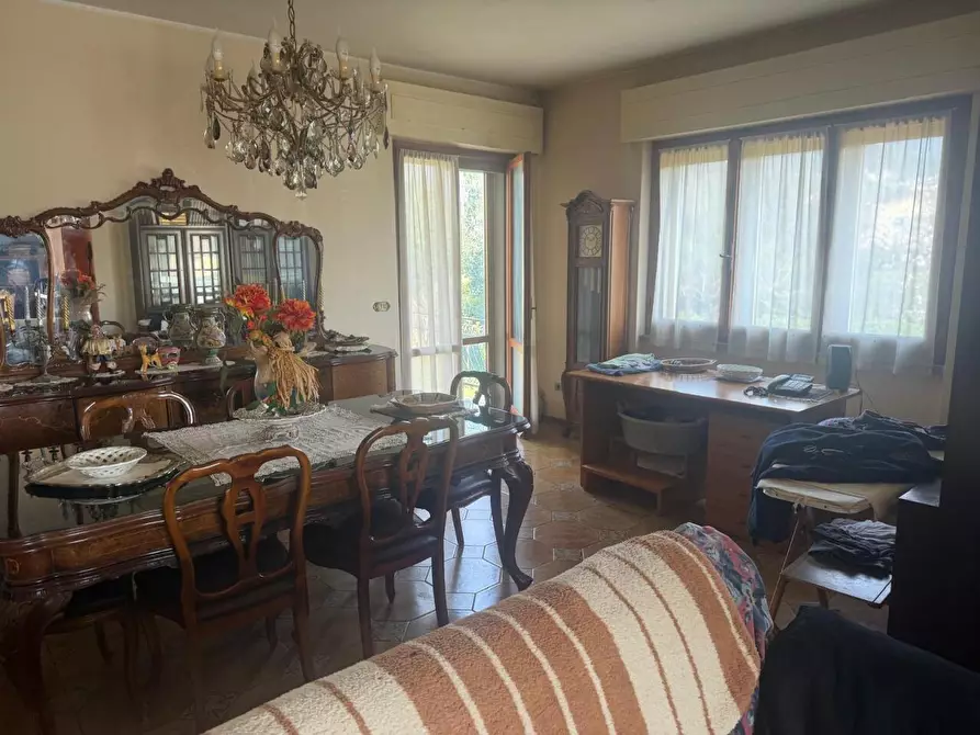 Immagine 8 di Casa semindipendente in vendita  a Castelnuovo Magra