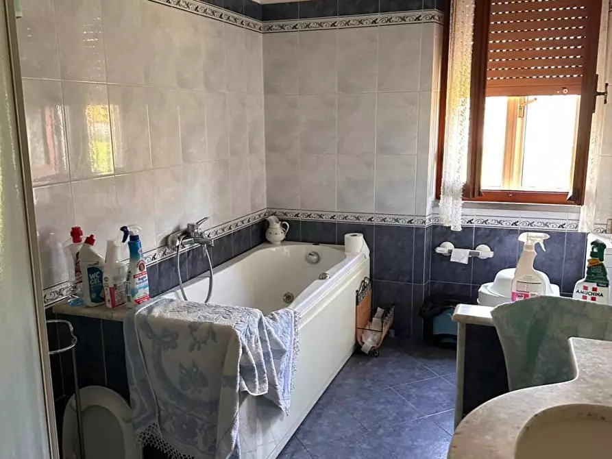 Immagine 24 di Casa semindipendente in vendita  a Castelnuovo Magra