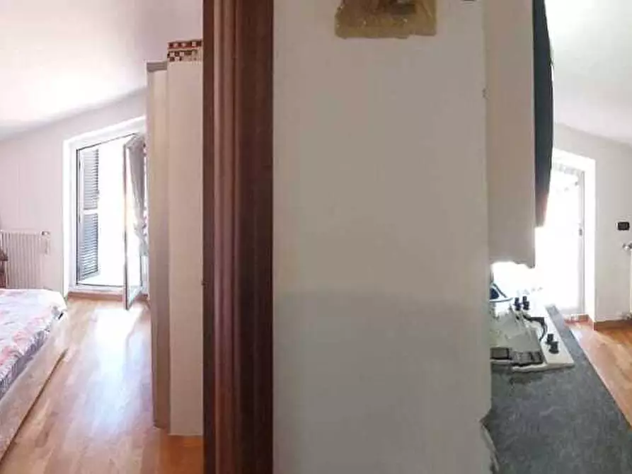 Immagine 43 di Terratetto in vendita  a Castelnuovo Magra