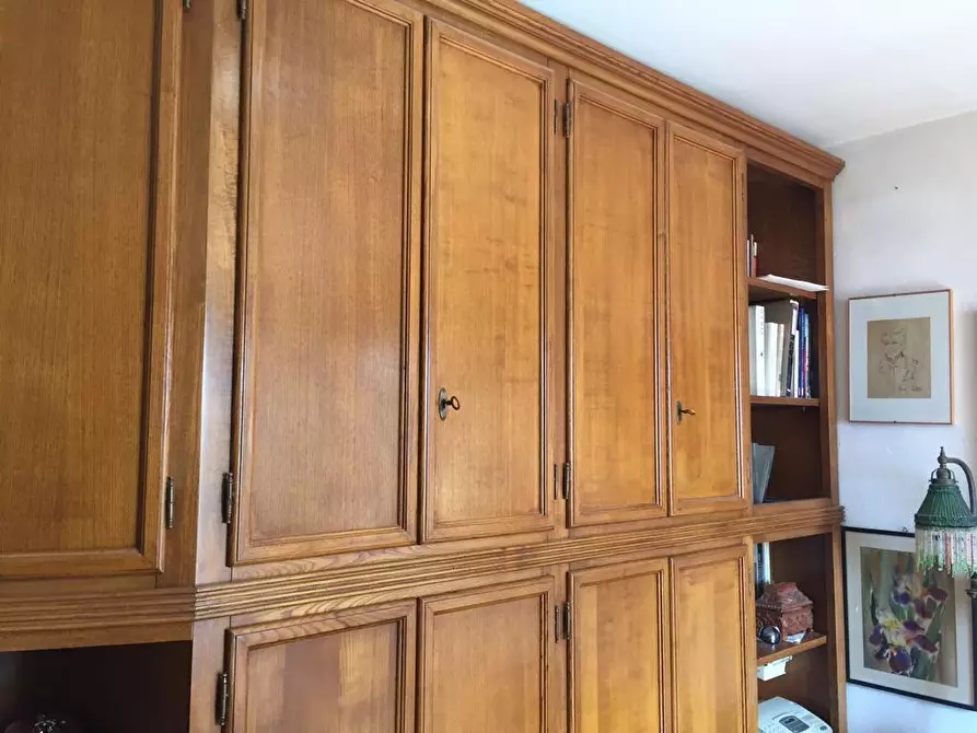 Immagine 19 di Villa in vendita  a Fosdinovo