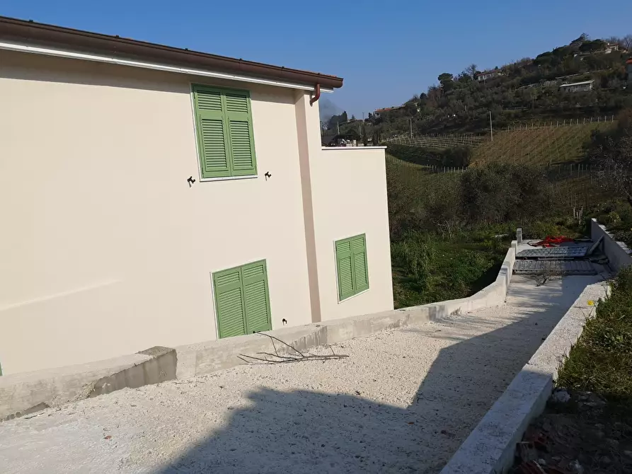 Immagine 17 di Casa semindipendente in vendita  a Fosdinovo