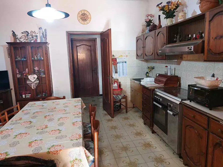 Immagine 9 di Casa indipendente in vendita  a Castelnuovo Magra